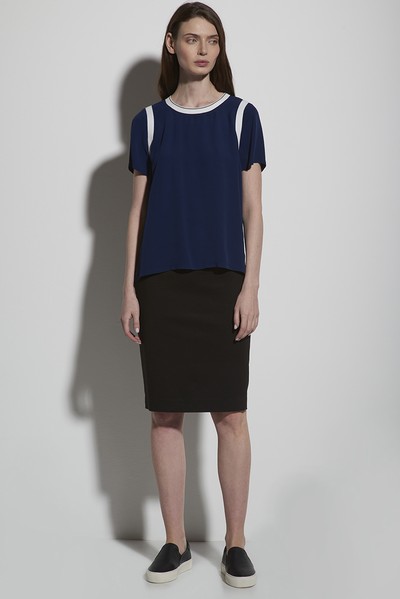 Классическая юбка черного цвета с молнией VASSA CODE, пол женский, цвет черный