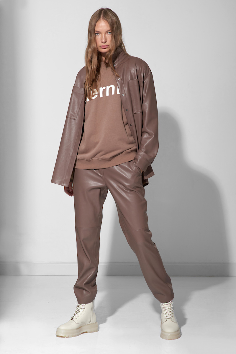 Рубашка из экокожи VASSA CODE, пол женский, цвет коричневый