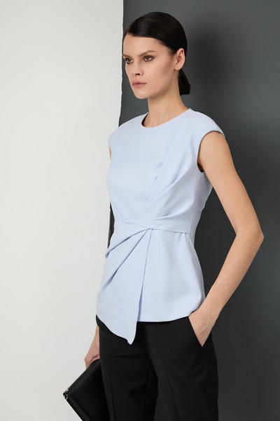 Дизайнерская блузка VASSA&Co, пол женский, цвет голубой