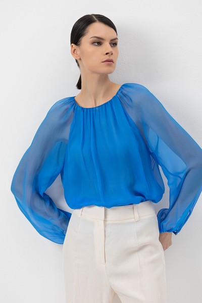 Блузка из шелка VASSA&Co, пол женский, цвет синий