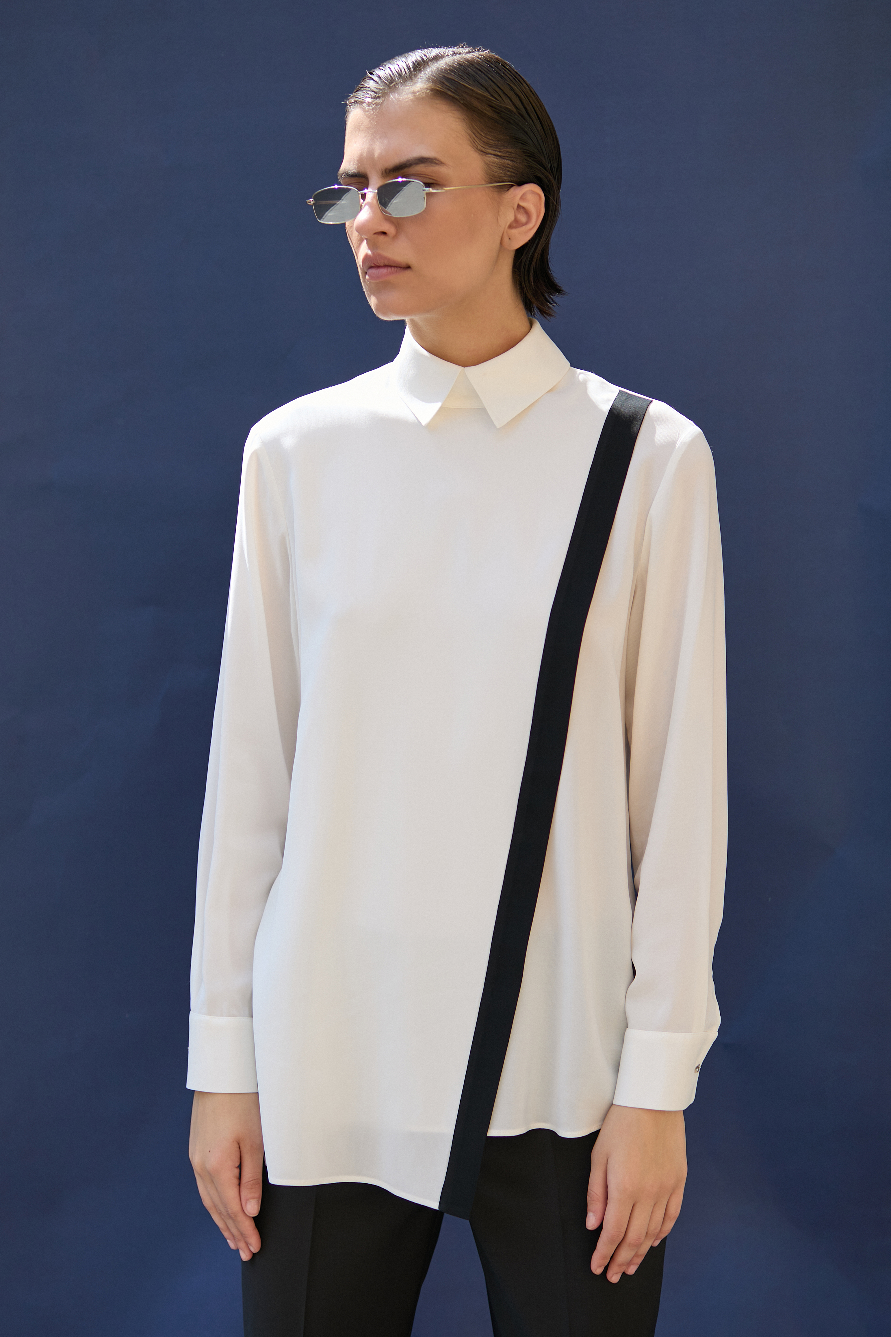 Дизайнерская блузка VASSA&Co, пол женский, цвет белый