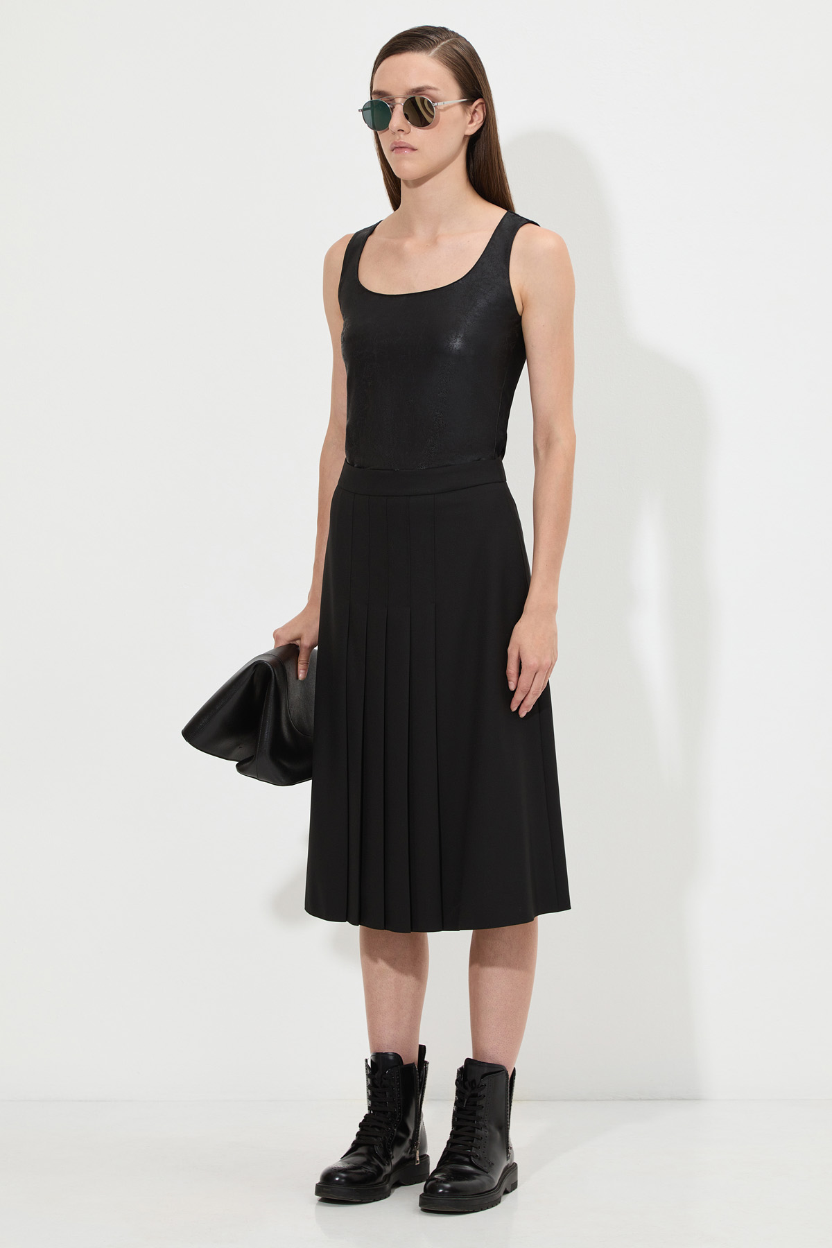 Юбка А-силуэта VASSA&Co, пол женский, цвет черный