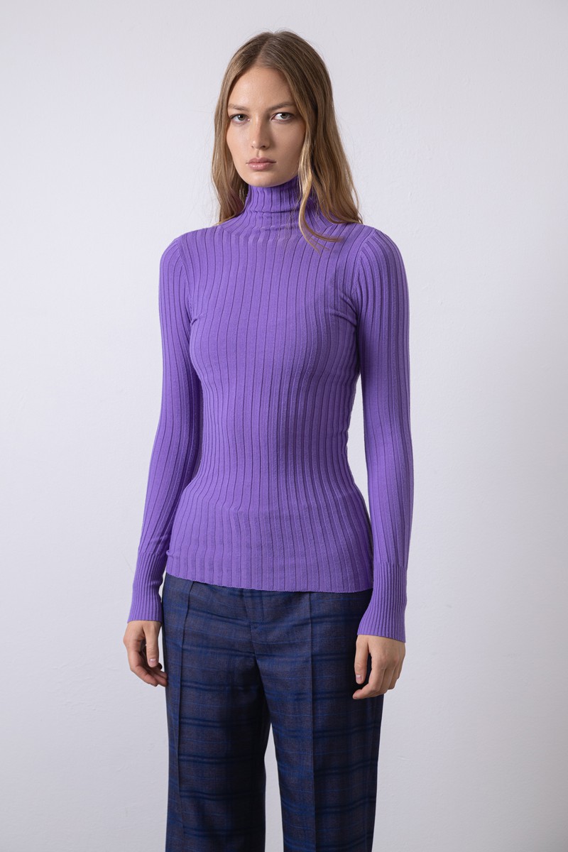 Водолазка VASSA CODE, пол женский, цвет фиолетовый