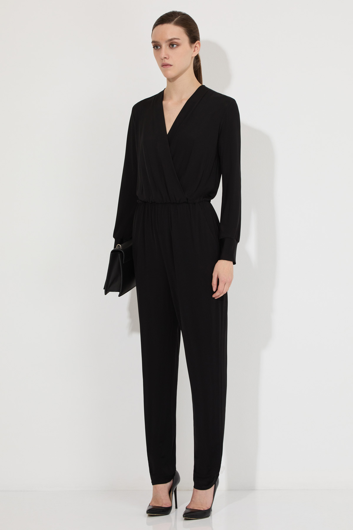 Комбинезон VASSA&Co, пол female, цвет black