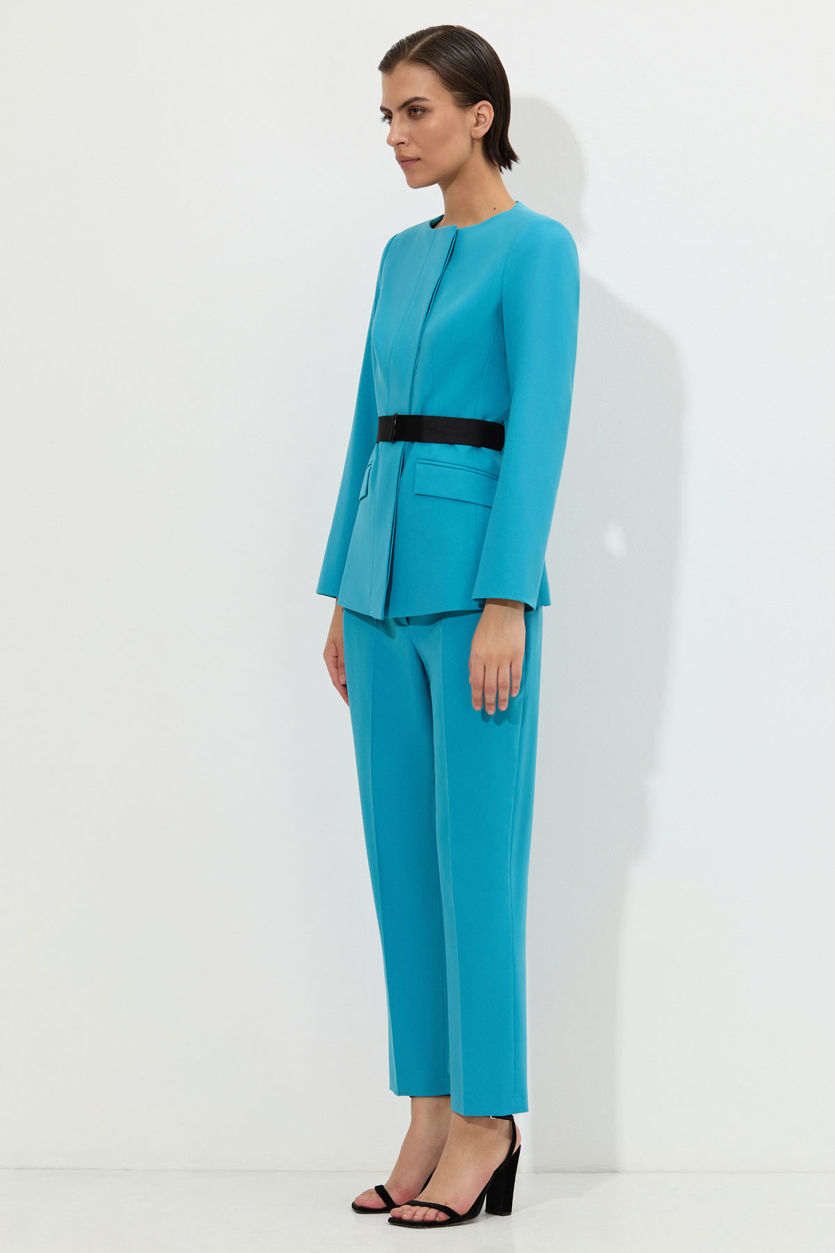 Jacket VASSA&Co, пол female, цвет голубой