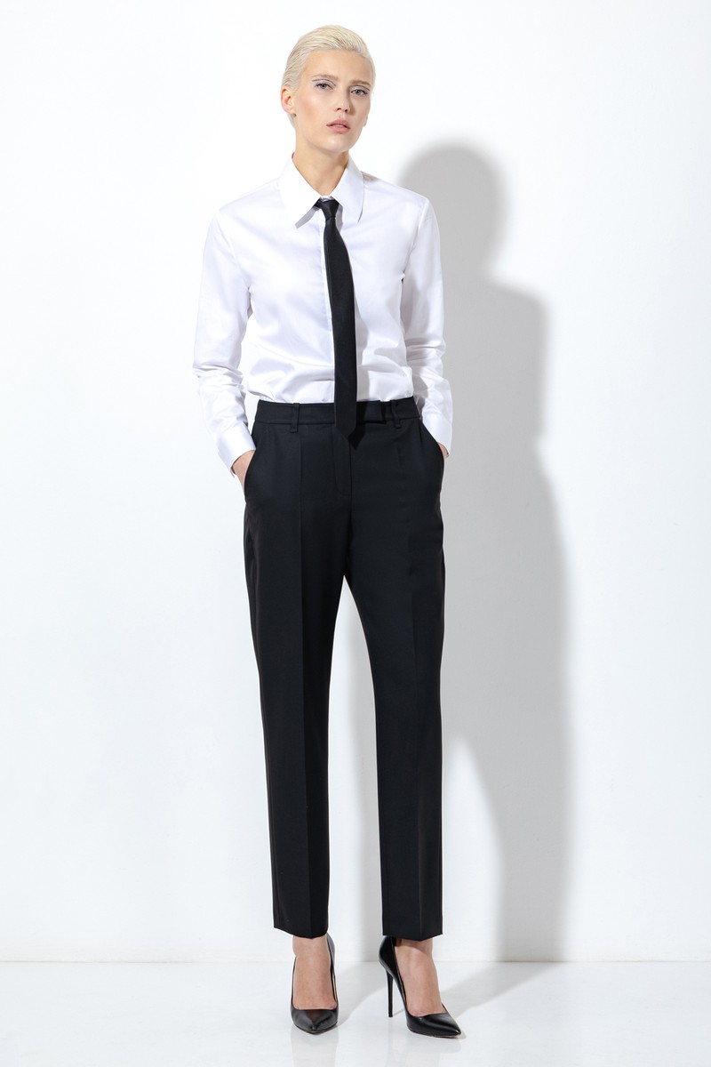 Базовые брюки VASSA&Co, пол женский, цвет черный