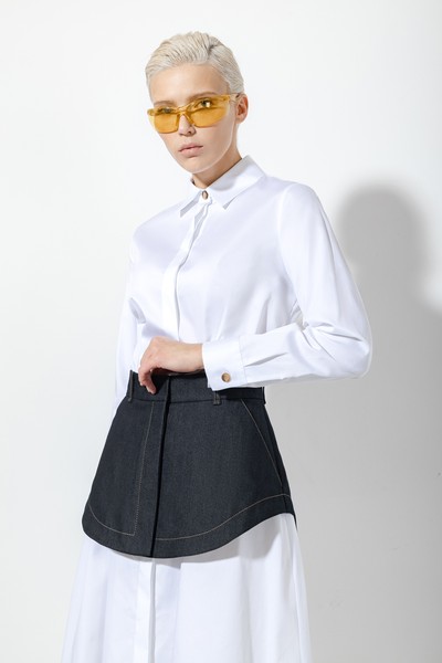 Платье с баской из денима VASSA&Co, пол женский, цвет белый