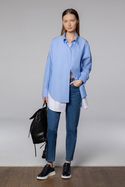 Дизайнерская рубашка , пол женский, цвет голубой