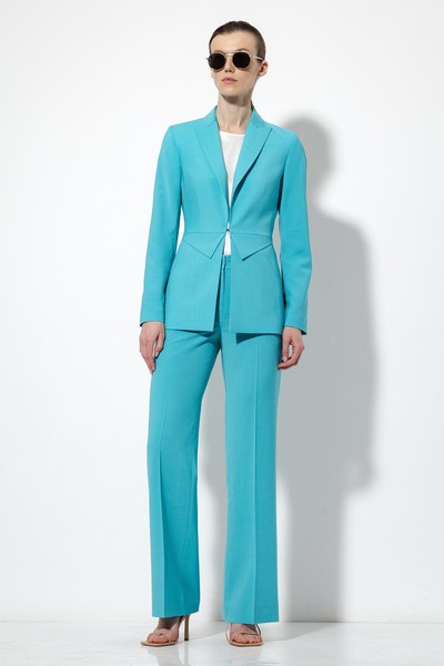 Приталенный жакет VASSA&Co, пол female, цвет голубой