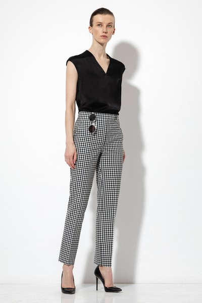 Брюки в клетку VASSA&Co, пол female, цвет black