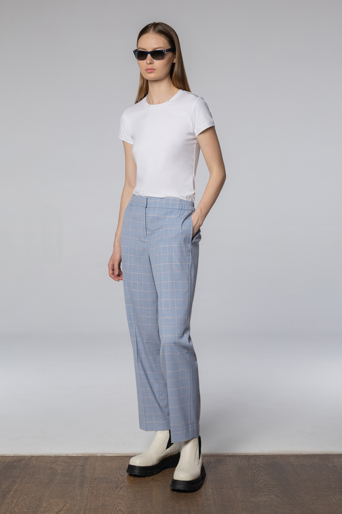 Брюки в клетку , пол female, цвет голубой