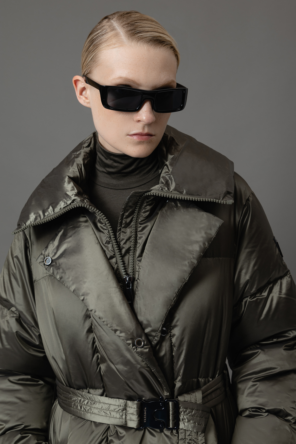 Coat VASSA&Co, пол female, цвет зеленый