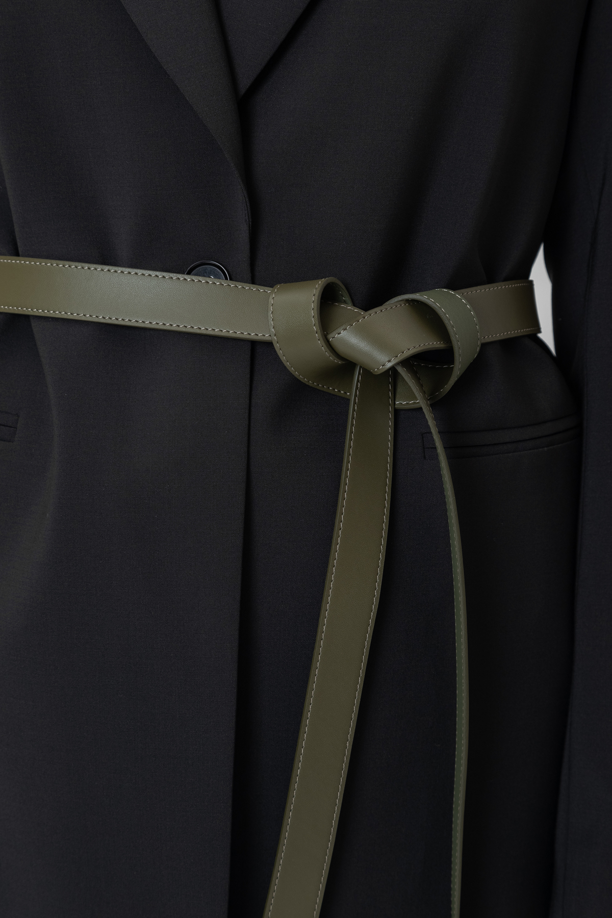 Belt VASSA&Co, пол female, цвет зеленый