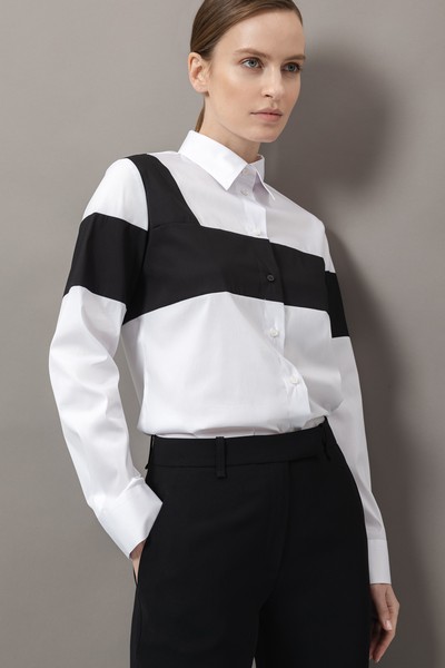 Блузка с графичным принтом VASSA&Co, пол женский, цвет белый