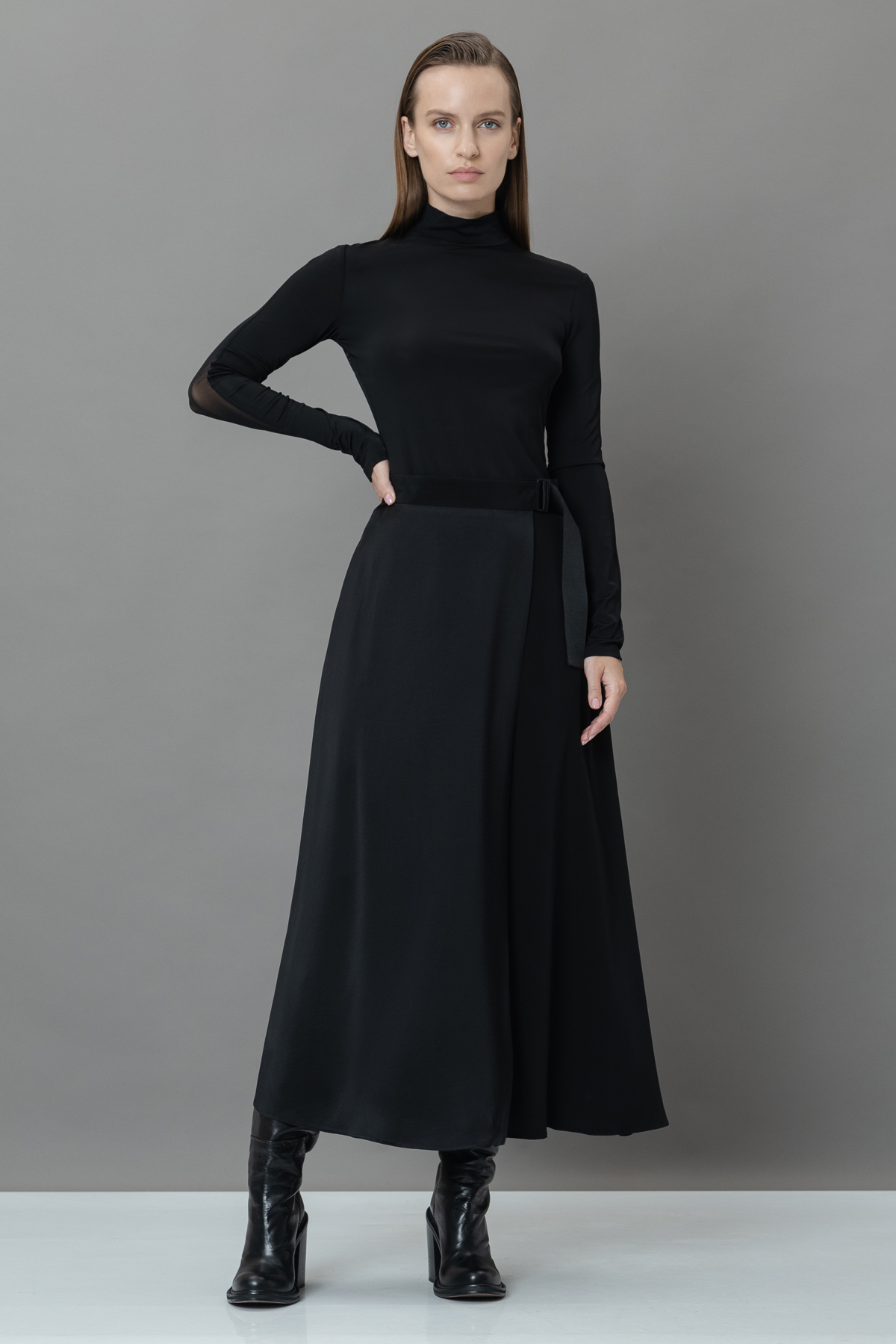 Юбка с поясом-стропой , пол female, цвет black