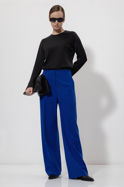 Широкие брюки VASSA&Co, пол женский, цвет синий