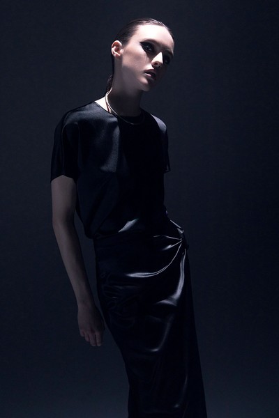 Базовая блузка VASSA&Co, пол женский, цвет черный