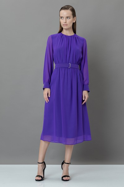 Платье акцентного цвета VASSA&Co, пол женский, цвет фиолетовый