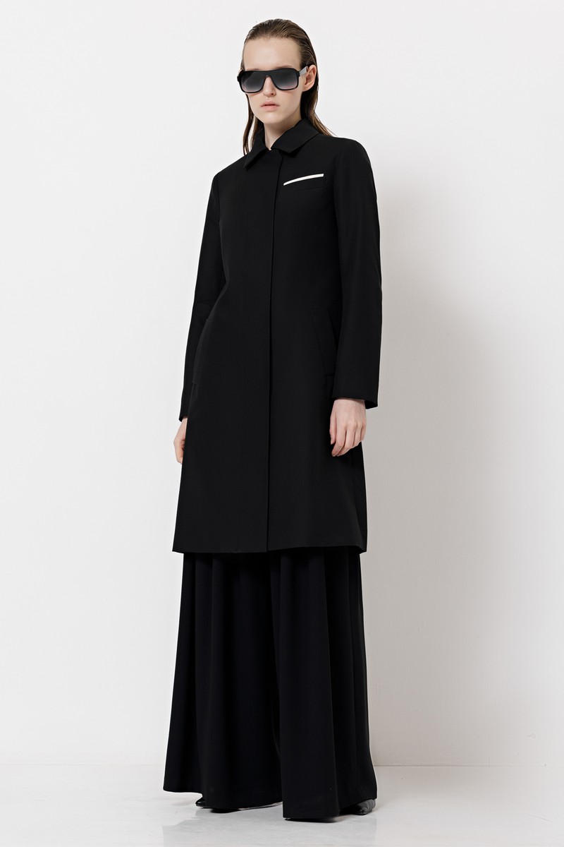 Плащ прямого кроя VASSA&Co, пол женский, цвет черный