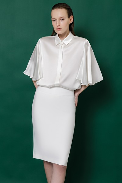 Блузка с широкими рукавами VASSA&Co, пол женский, цвет белый