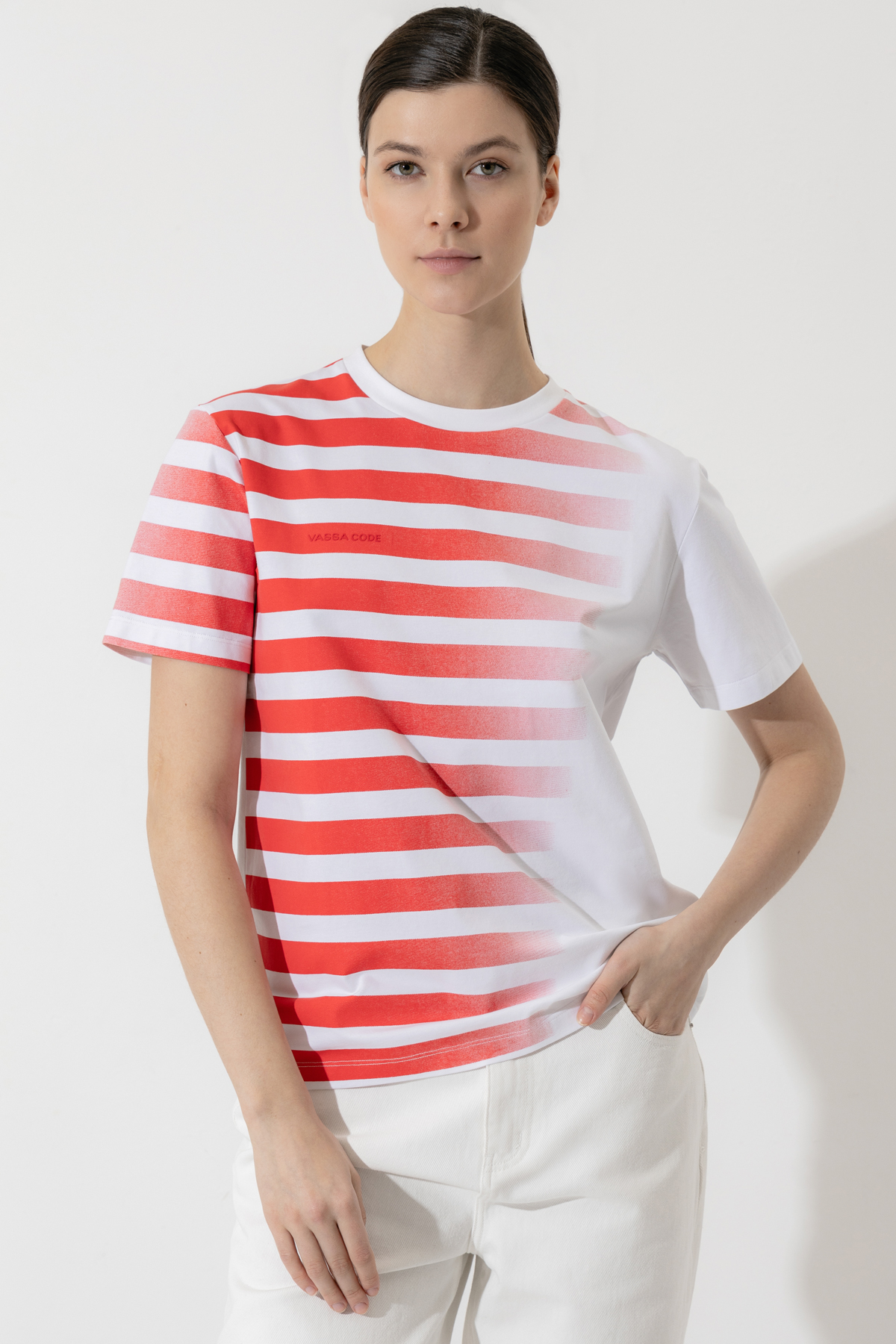 T-shirt VASSA CODE, пол female, цвет white