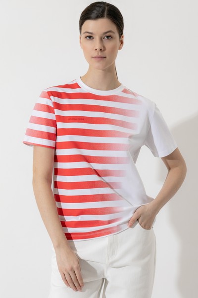 T-shirt VASSA CODE, пол female, цвет white