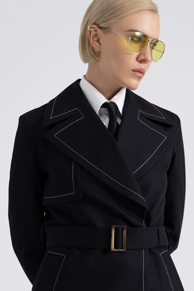 Плащ с контрастной отделкой VASSA CODE, пол женский, цвет черный