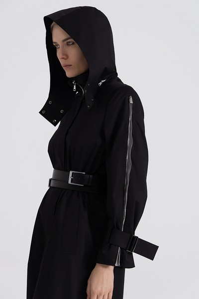 Дизайнерский плащ VASSA&Co, пол женский, цвет черный