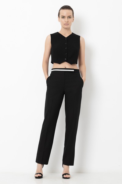 Trousers VASSA&Co, пол female, цвет black