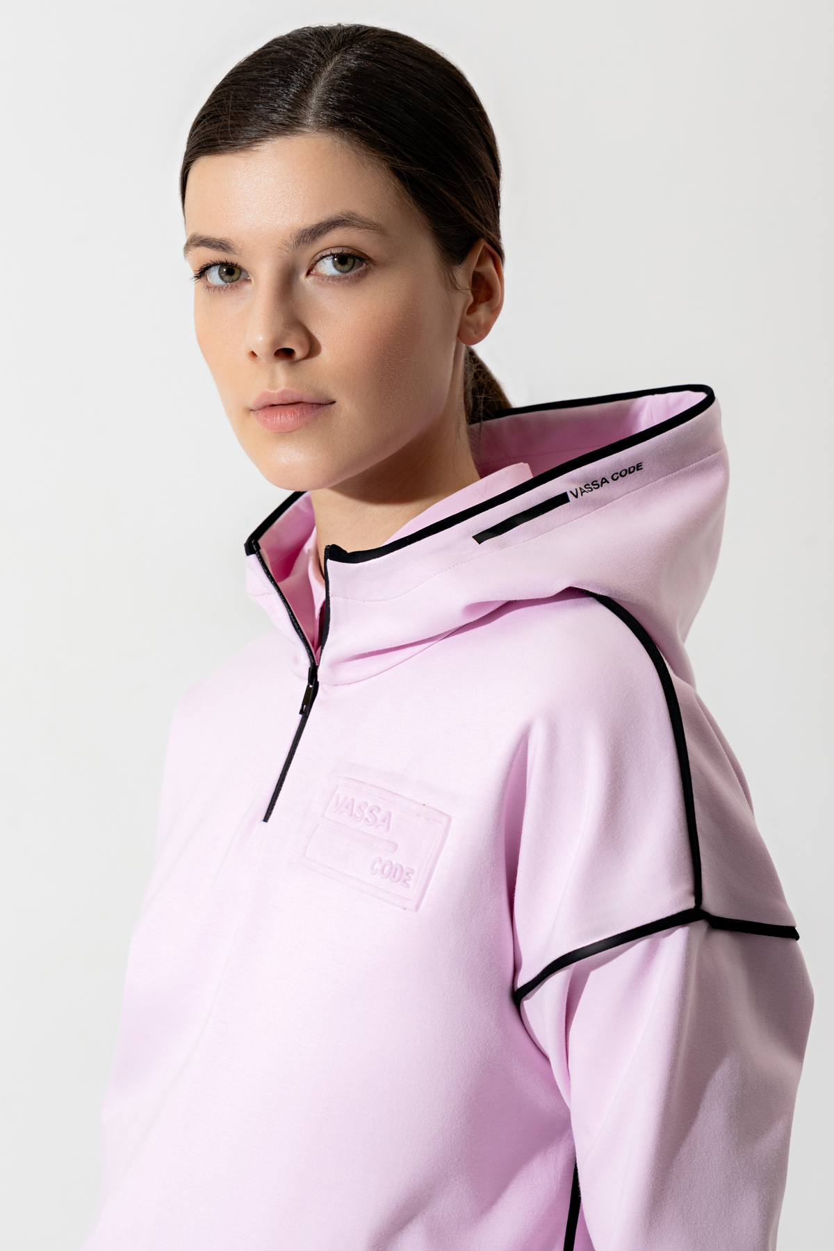 Sweatshirt VASSA CODE, пол female, цвет pink