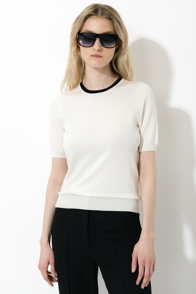 Джемпер , пол женский, цвет белый