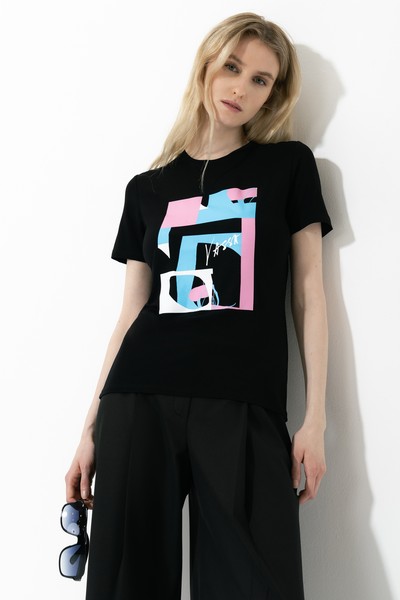 Футболка VASSA CODE, пол женский, цвет черный