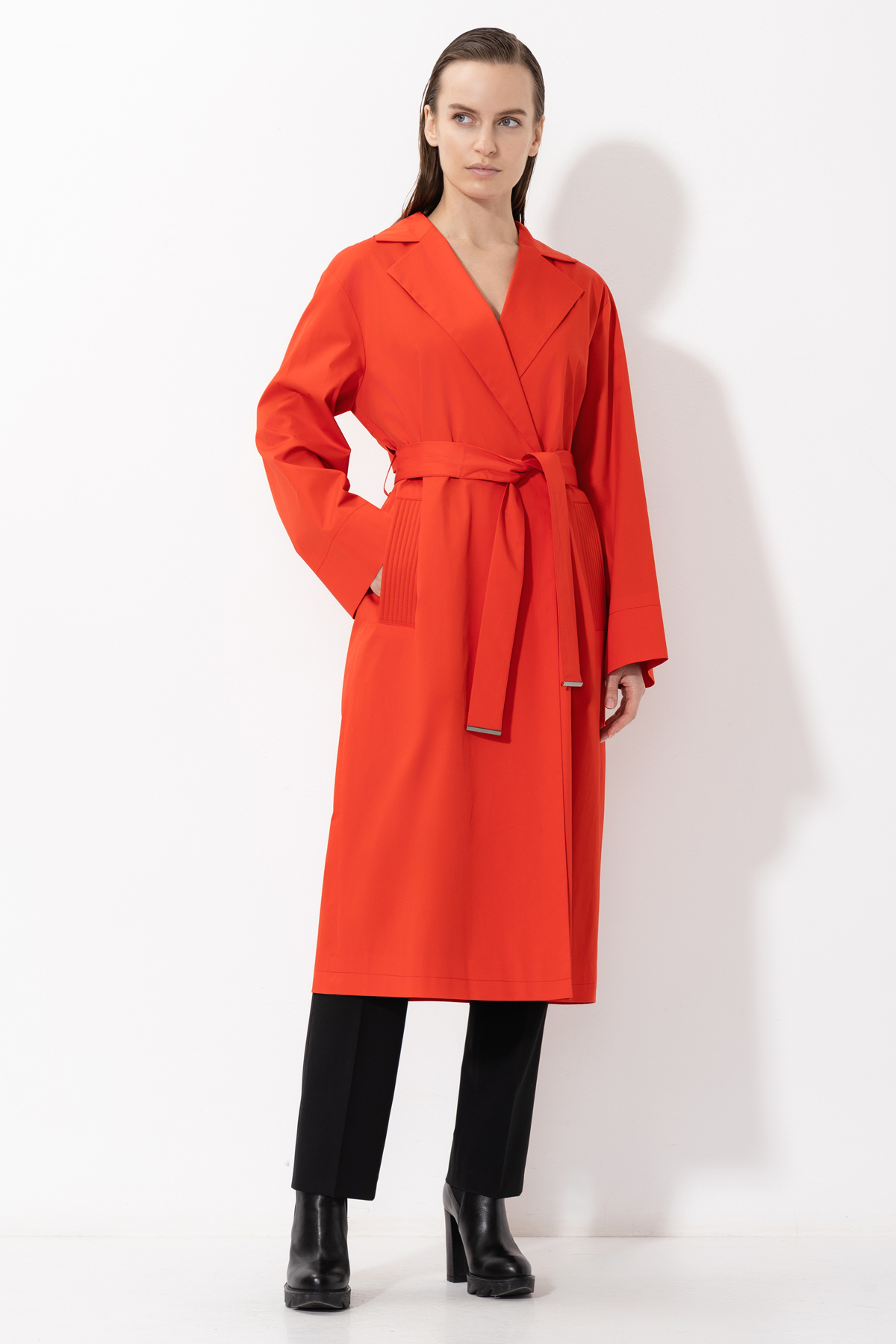 Плащ VASSA&Co, пол female, цвет red