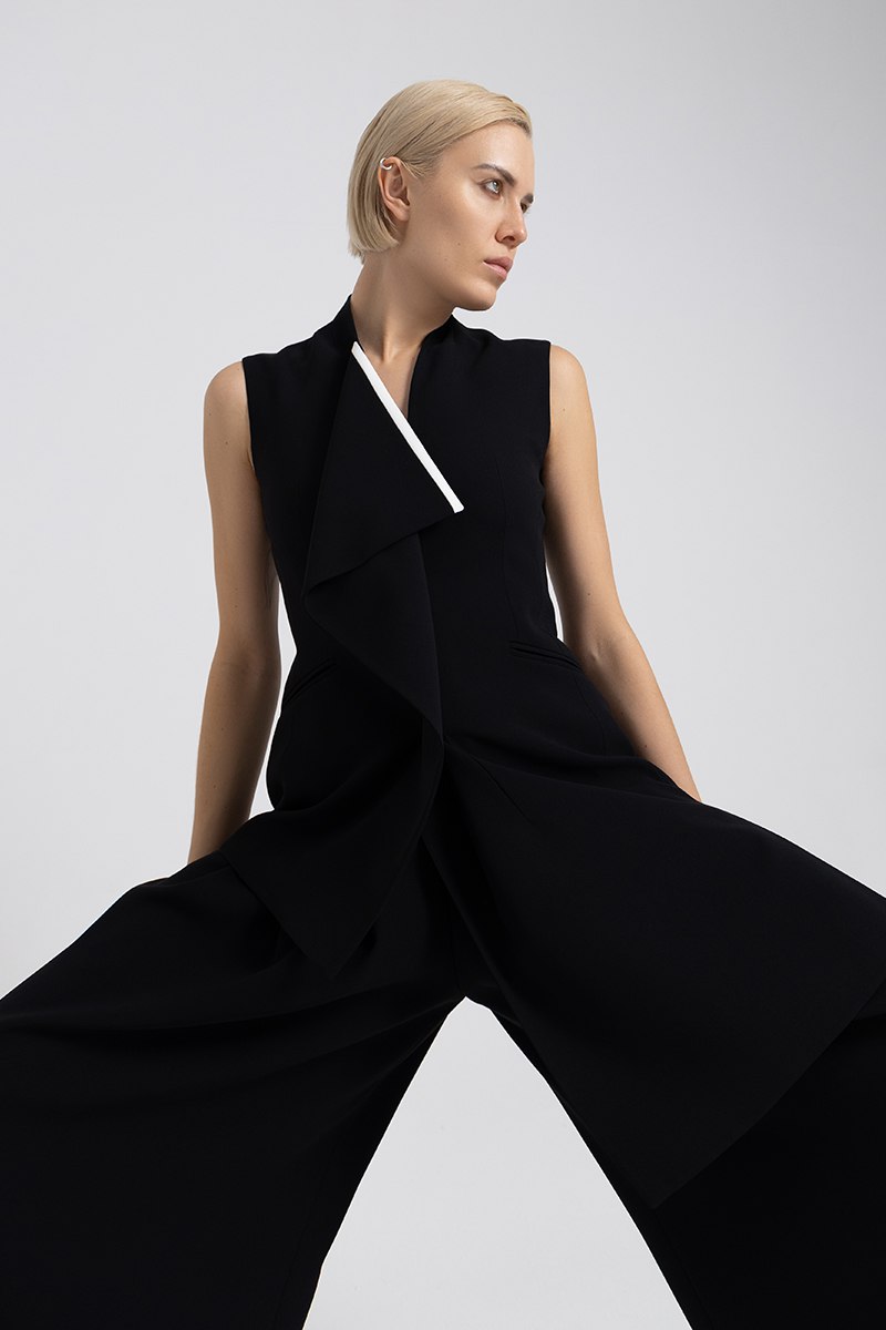 Жилет VASSA&Co, пол женский, цвет черный