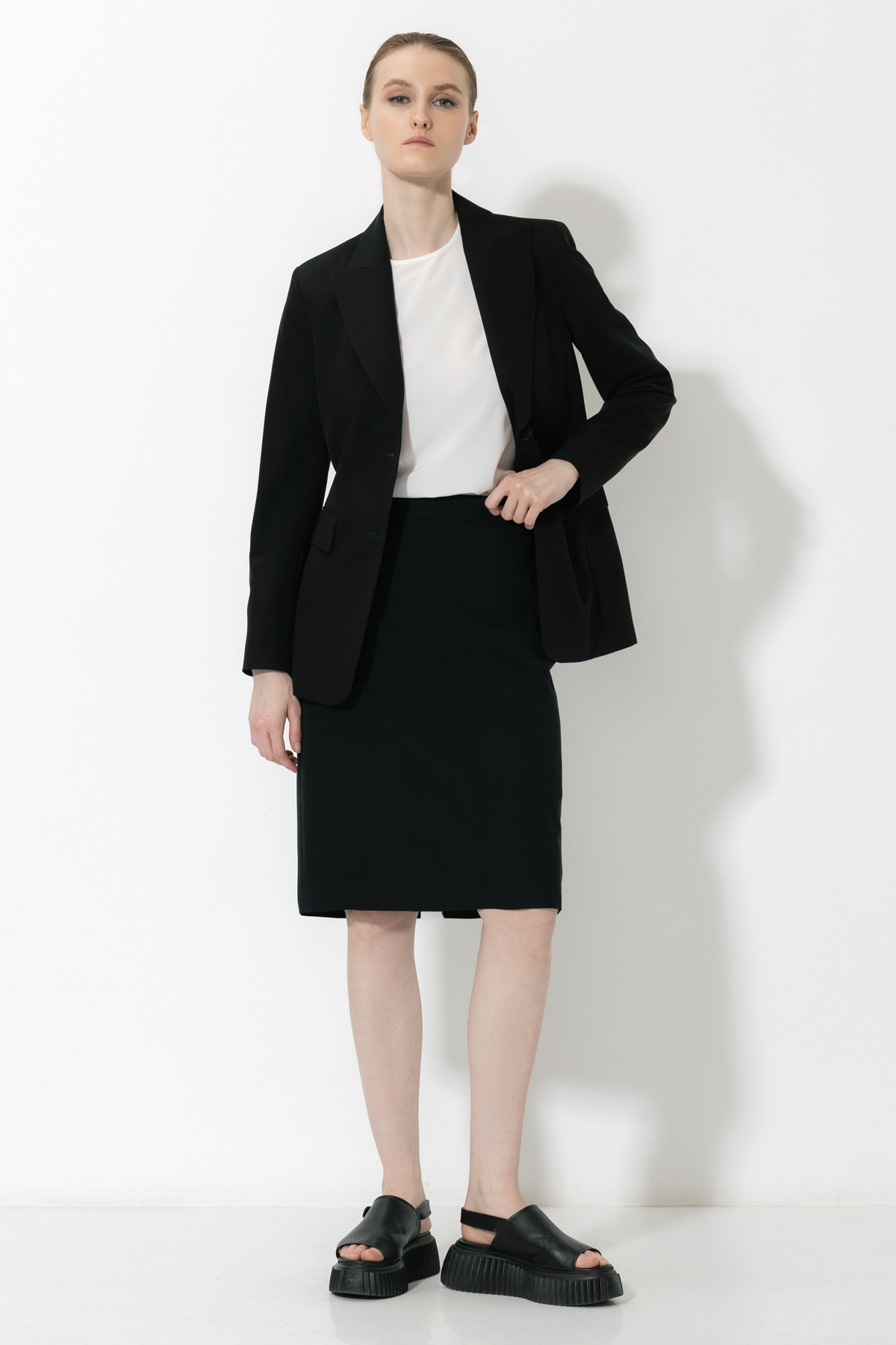 Юбка VASSA&Co, пол женский, цвет черный