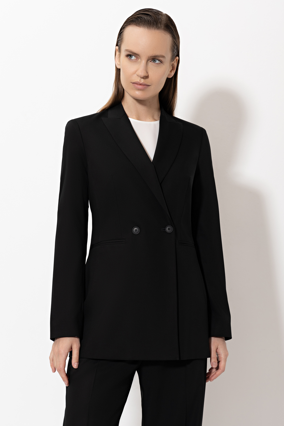 Жакет VASSA&Co, пол женский, цвет черный