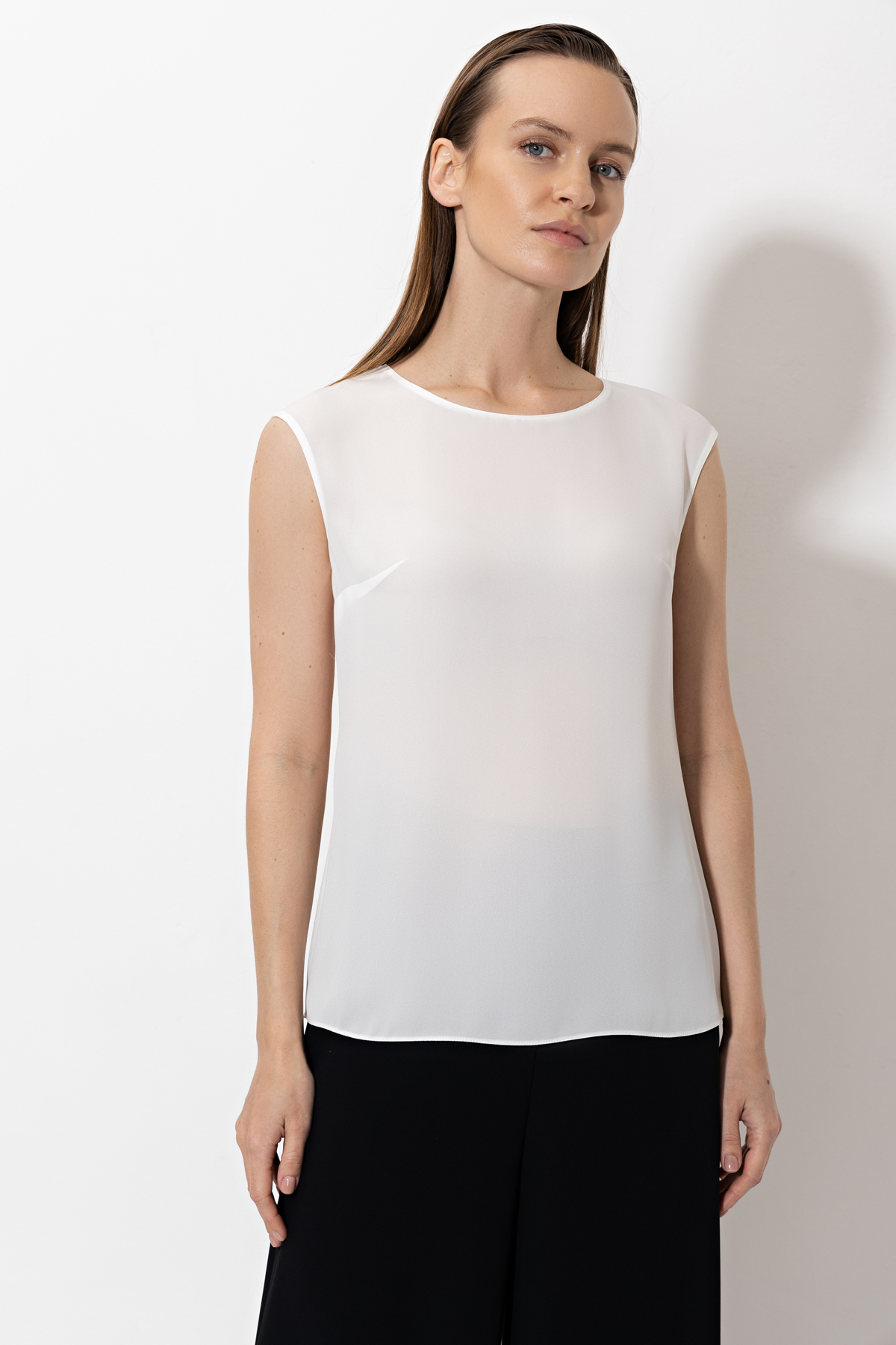 Блузка VASSA&Co, пол женский, цвет белый