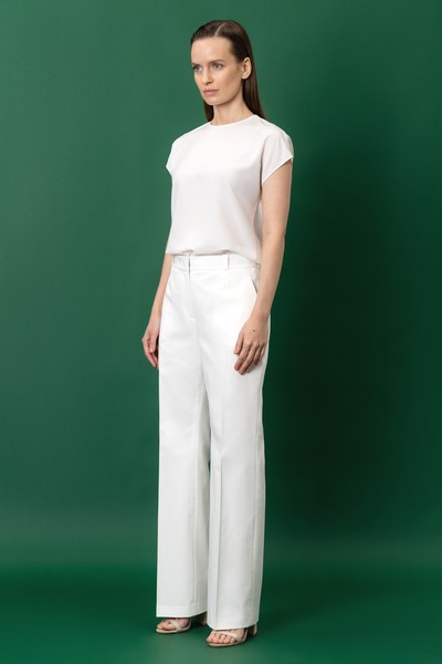 Trousers VASSA&Co, пол female, цвет white