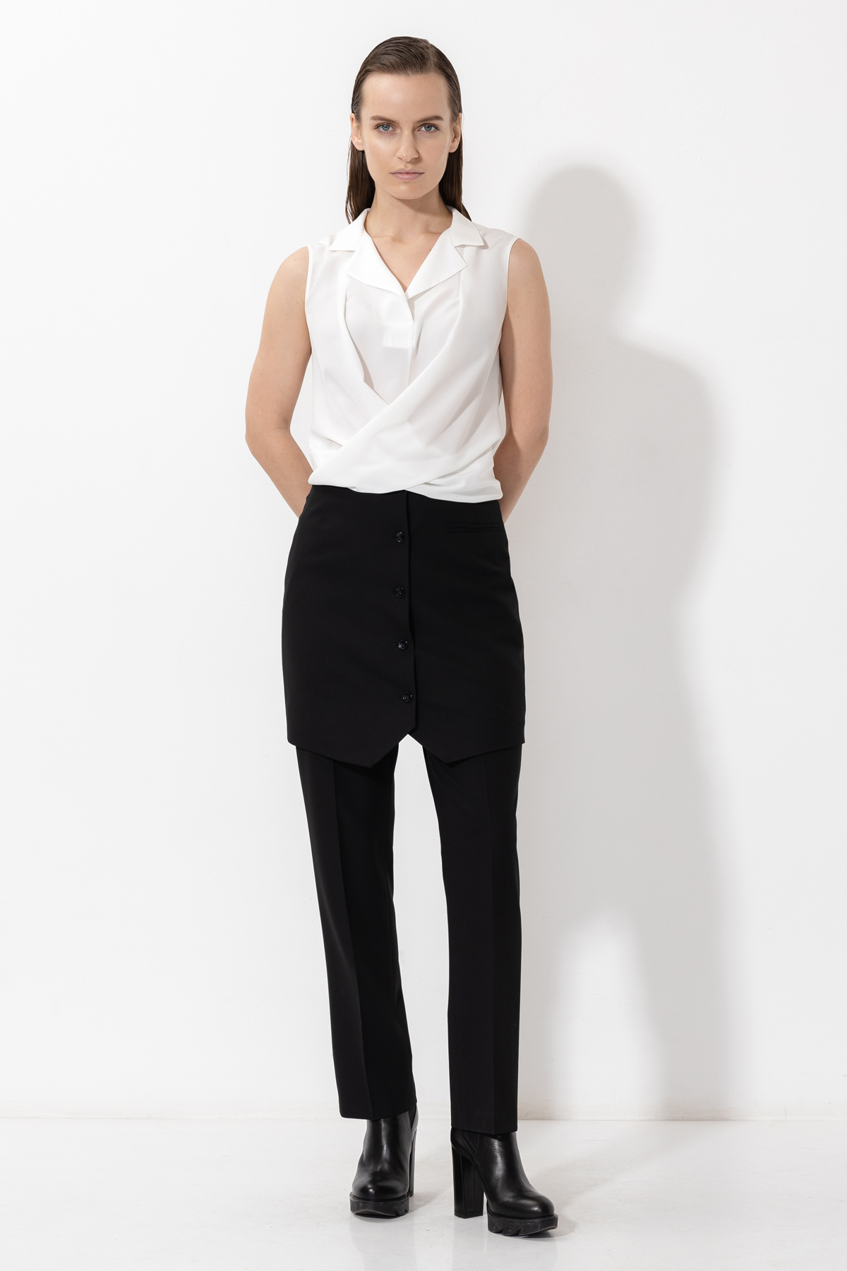 Блузка VASSA&Co, пол женский, цвет белый