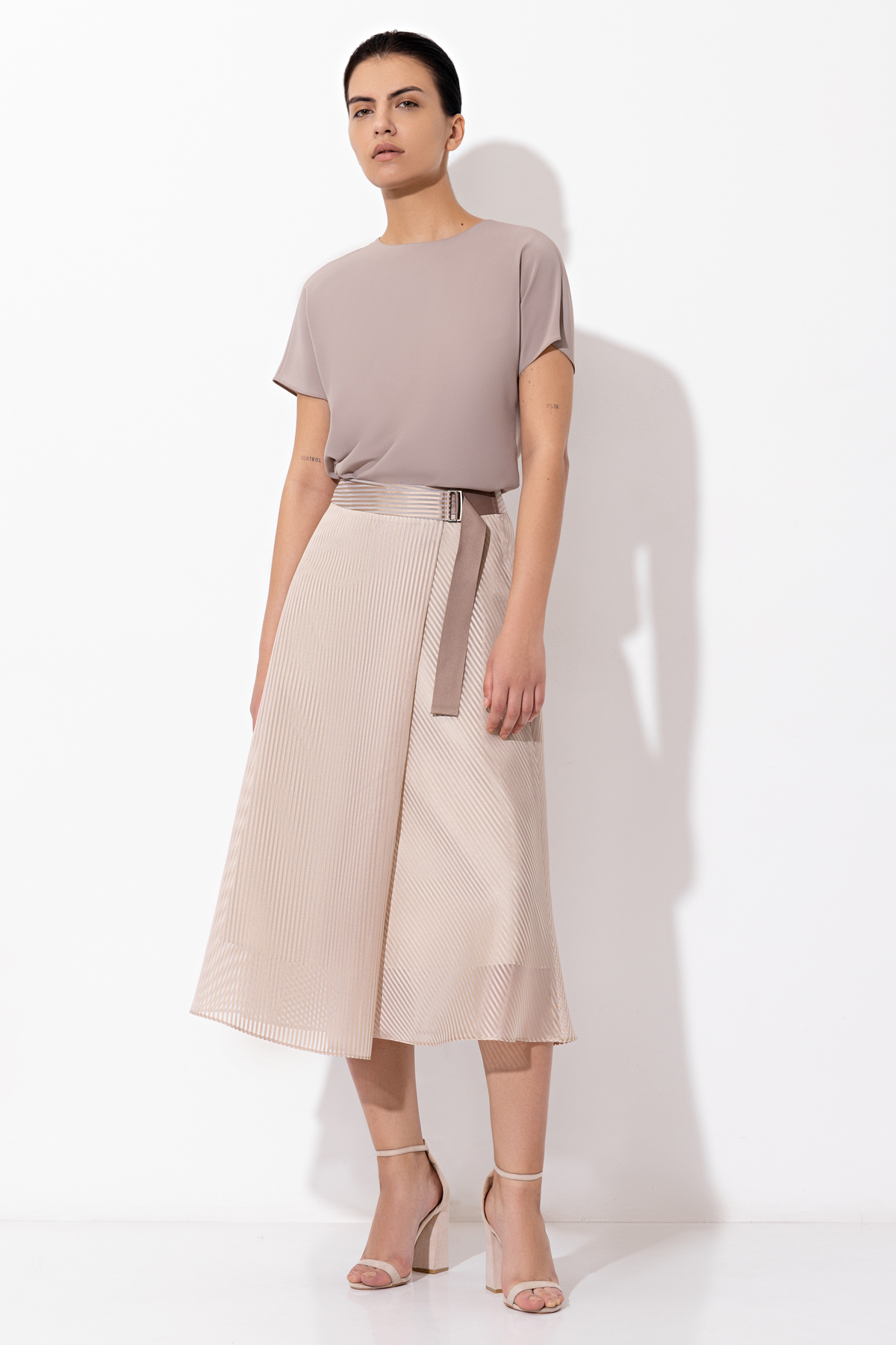 Юбка VASSA&Co, пол женский, цвет бежевый