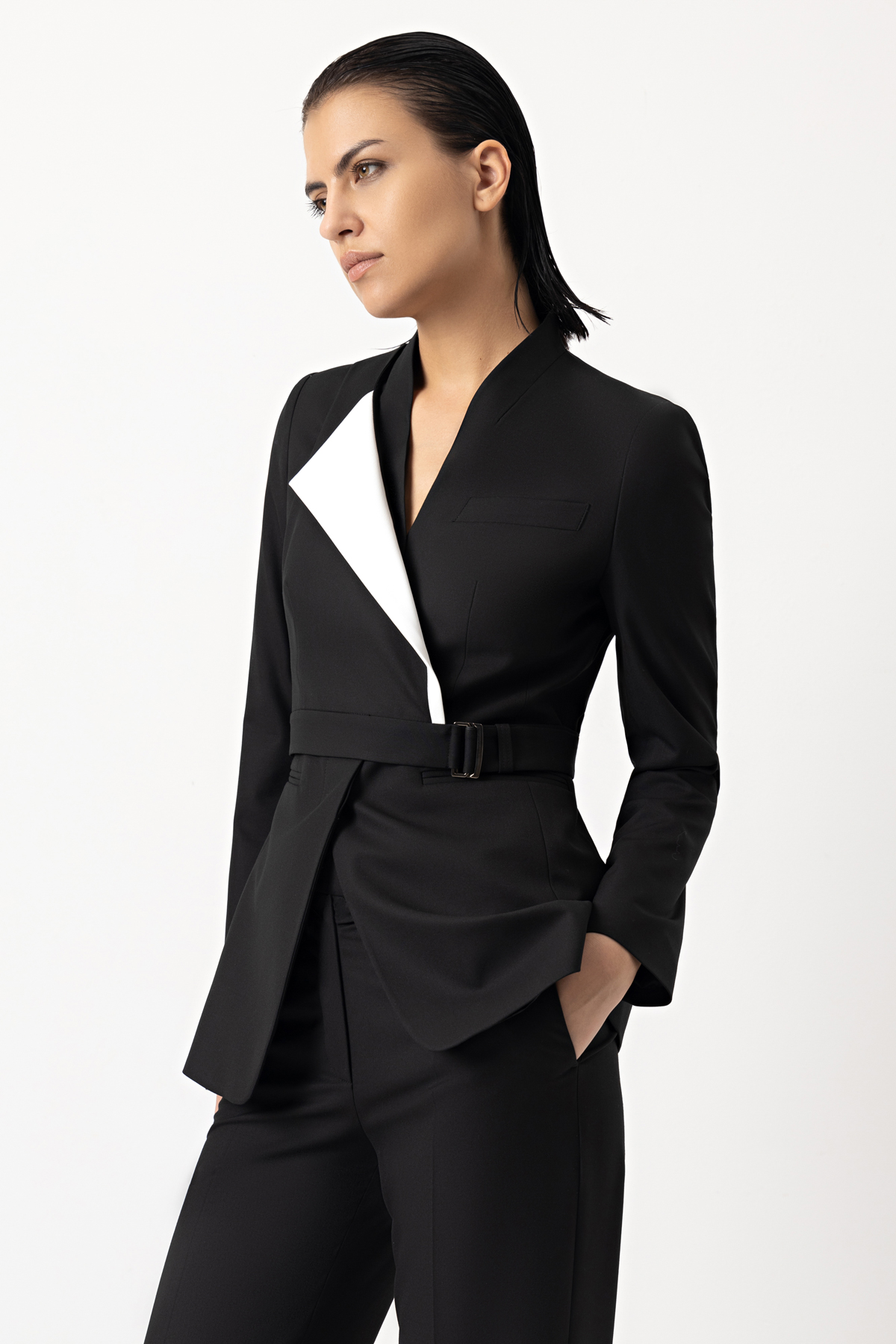 Жакет-трансформер VASSA&Co, пол женский, цвет черный