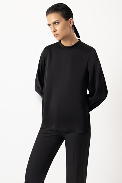 Блузка VASSA&Co, пол женский, цвет черный