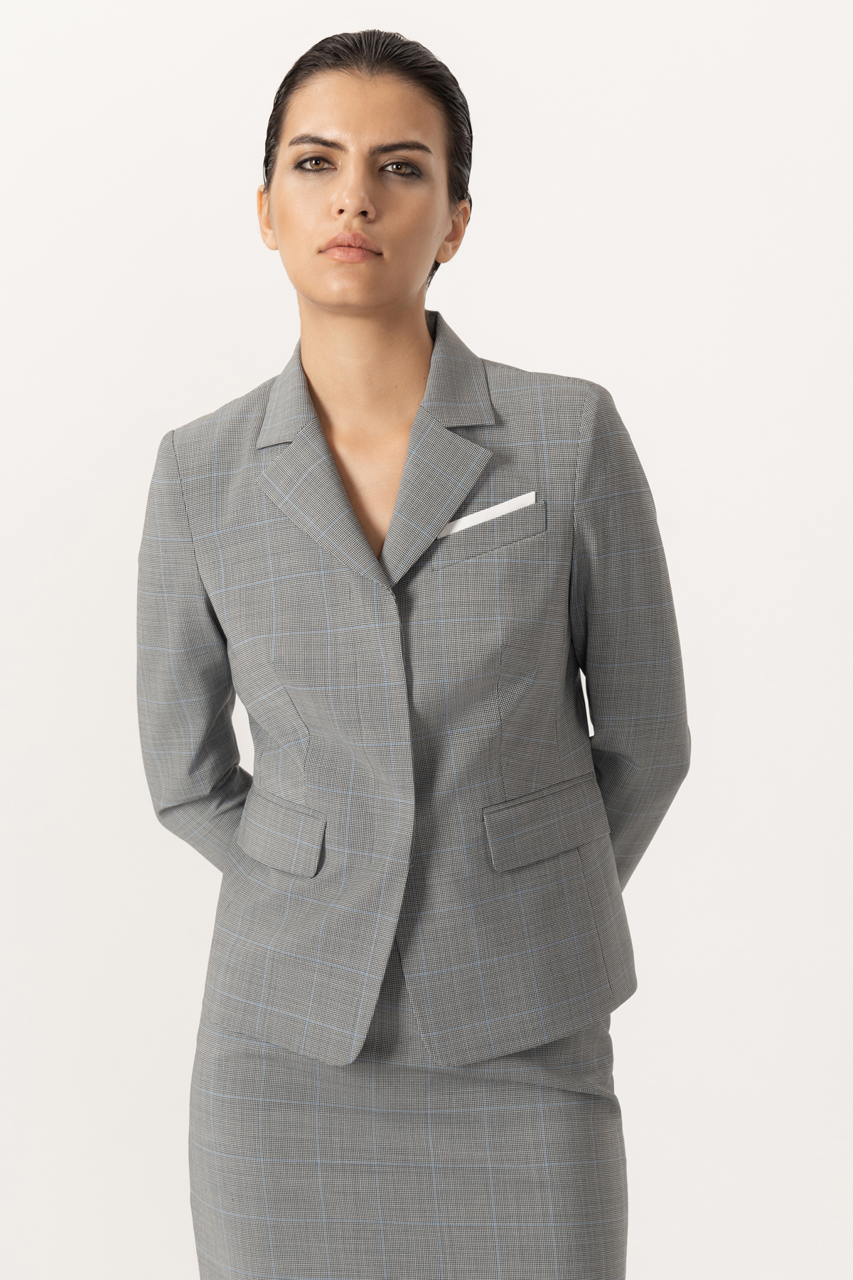 Жакет VASSA&Co, пол женский, цвет серый