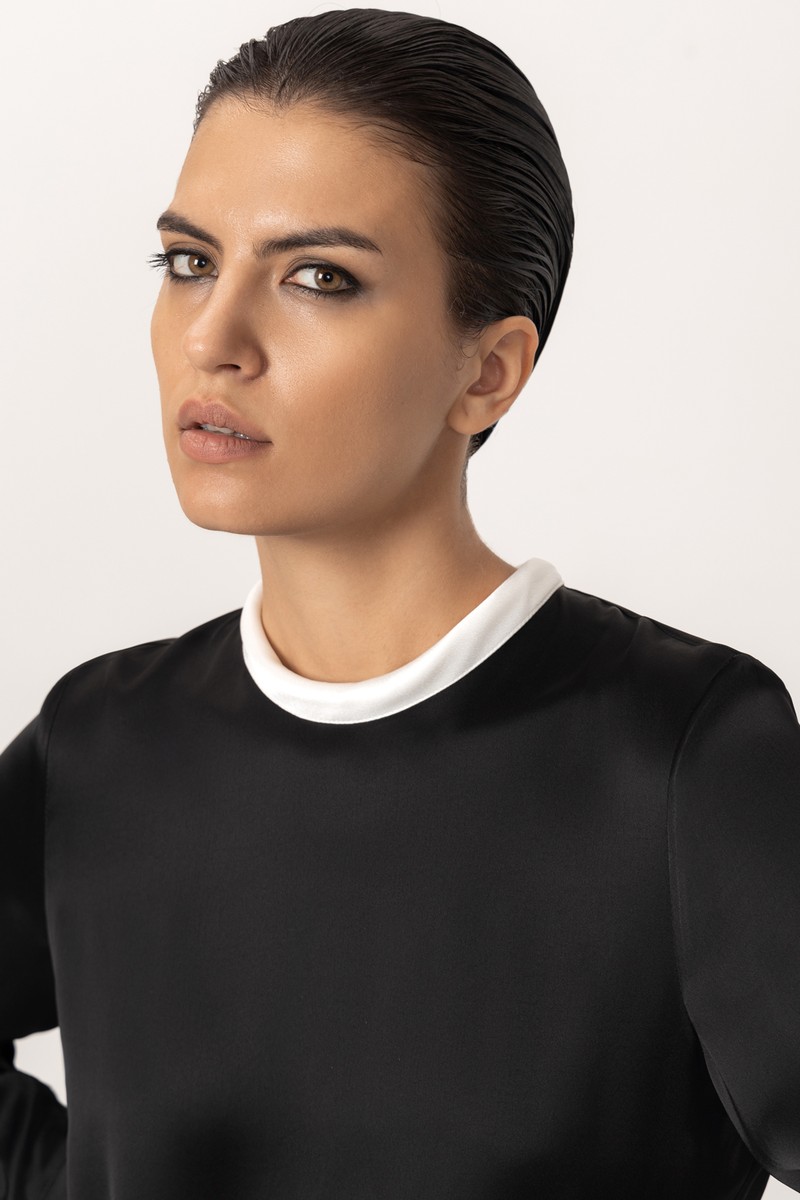 Блузка VASSA&Co, пол женский, цвет черный