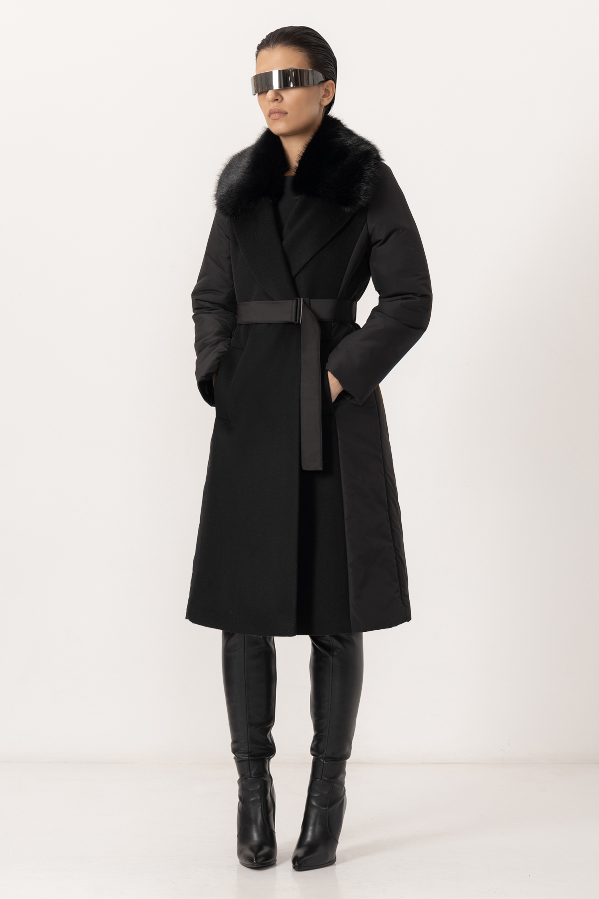 Пальто со съемным воротником VASSA&Co, пол женский, цвет черный