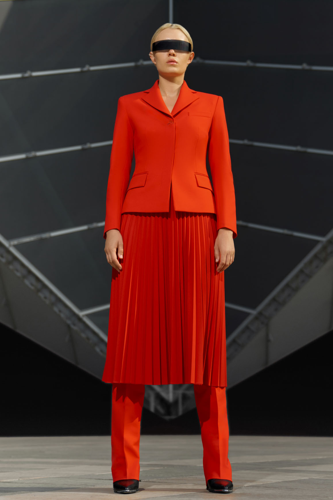 Жакет с супатной застежкой VASSA&Co, пол женский, цвет красный