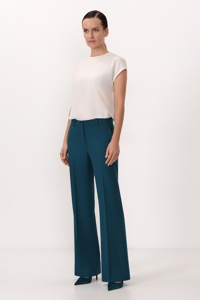 Брюки , пол female, цвет голубой