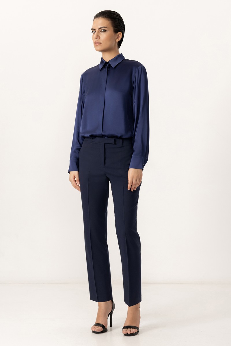 Брюки VASSA&Co, пол женский, цвет синий