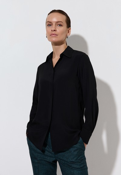 Blouse VASSA&Co, пол female, цвет black