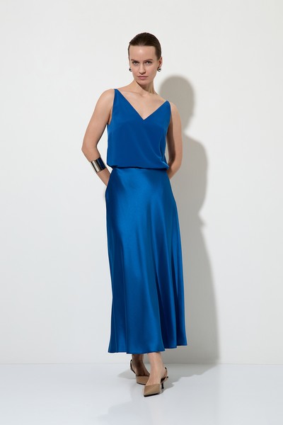 Skirt VASSA&Co, пол female, цвет синий